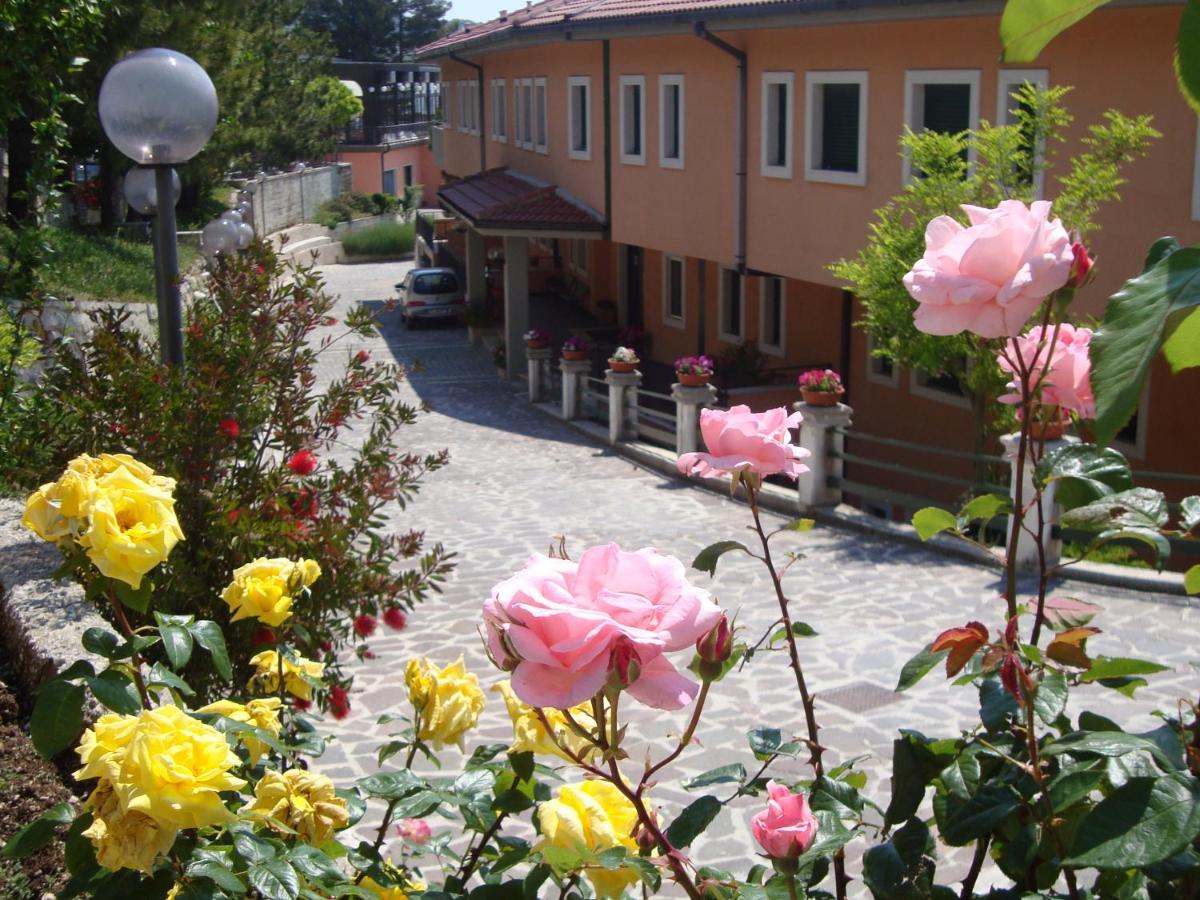 Hotel Santangelo Monte SantʼAngelo Dış mekan fotoğraf