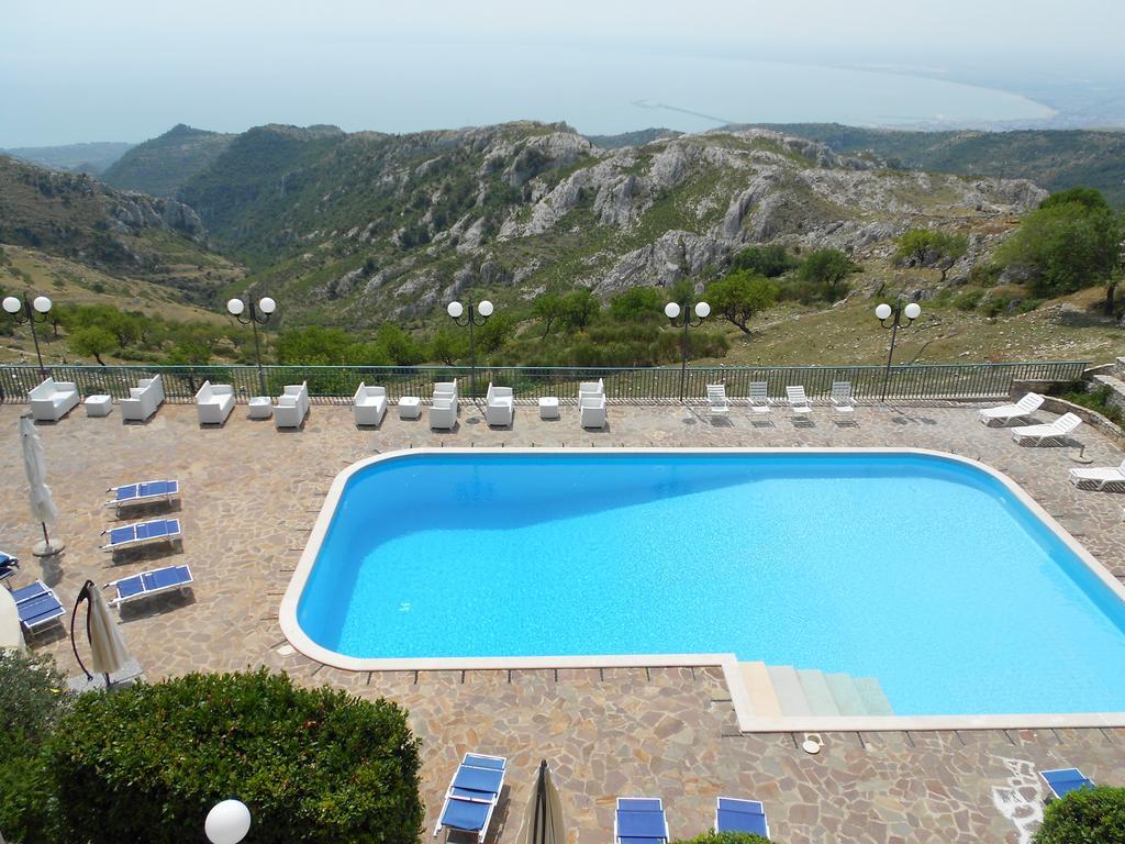 Hotel Santangelo Monte SantʼAngelo Dış mekan fotoğraf