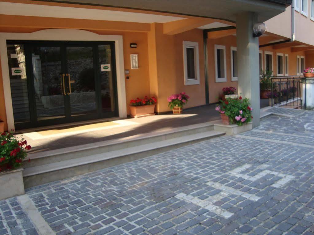 Hotel Santangelo Monte SantʼAngelo Dış mekan fotoğraf